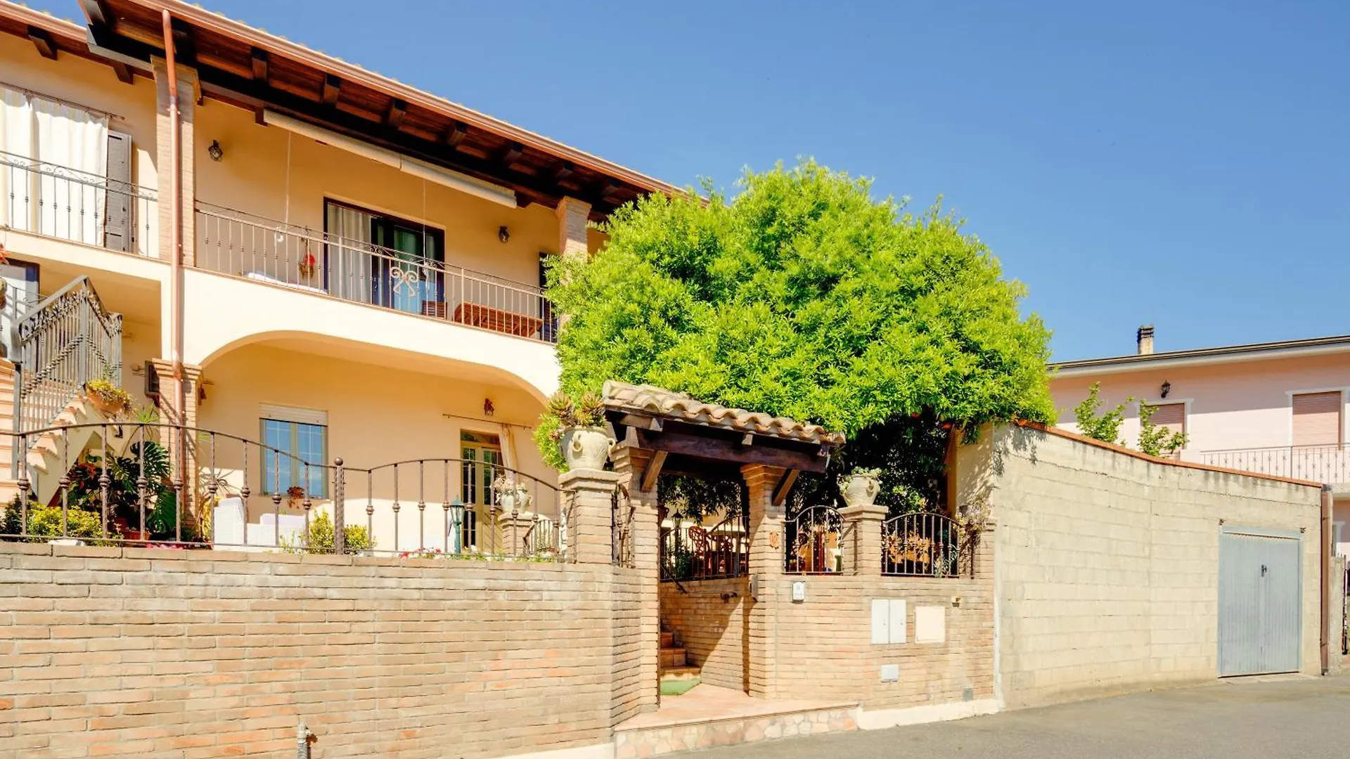 Casa Rosa Vila Fluminimaggiore