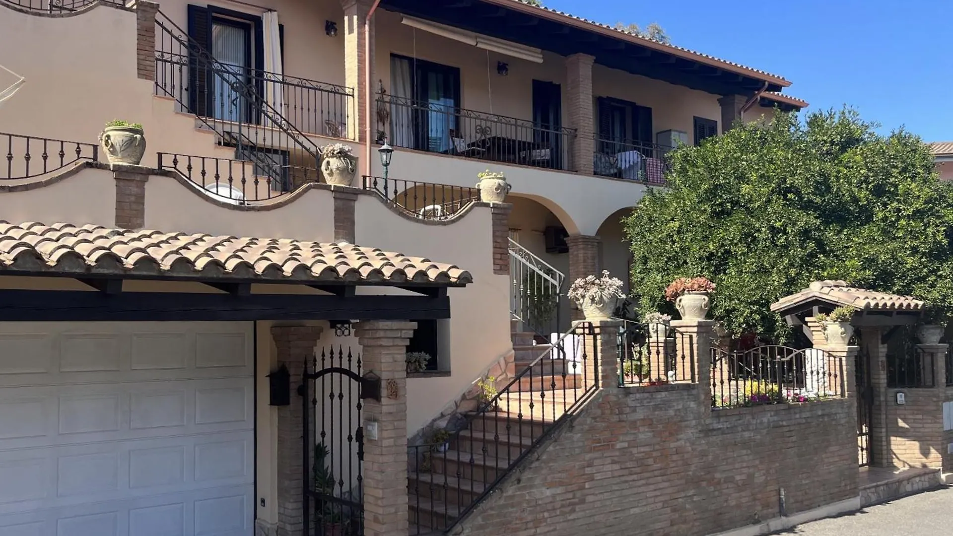 Casa Rosa Vila Fluminimaggiore Casa de Férias