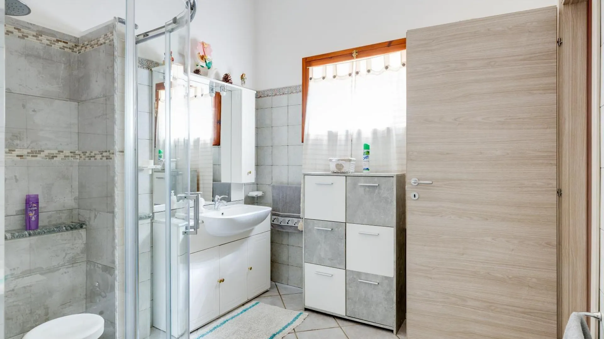 Casa Rosa Vila Fluminimaggiore Itália